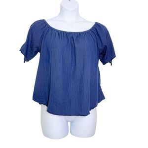 Haute‎ Fox Boutique Chambray Cold Shoulder Top size 1X